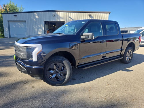 2025 Ford F-150 Lightning Flash