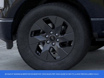 2025 Ford F-150 Lightning Flash