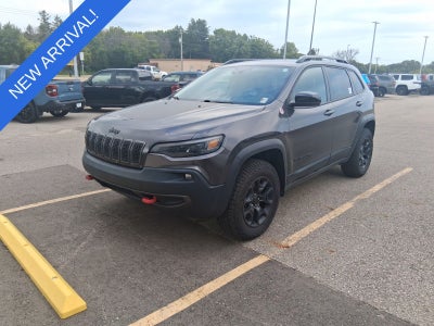 2023 Jeep Cherokee Trailhawk