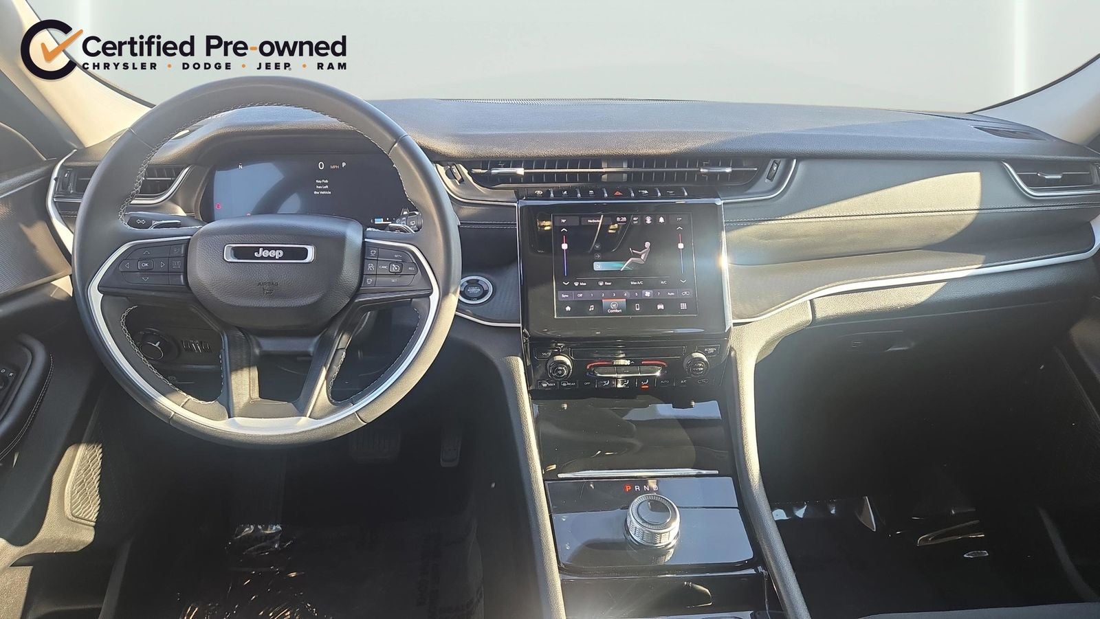 2023 Jeep Grand Cherokee Laredo