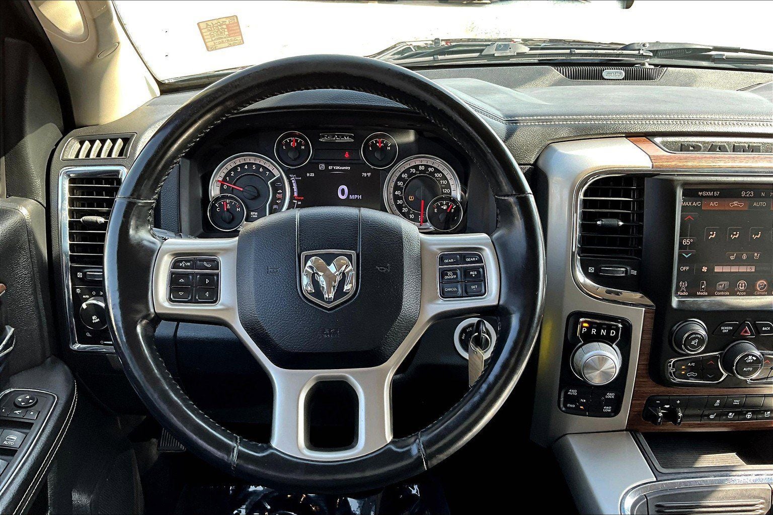 2016 RAM 1500 Laramie