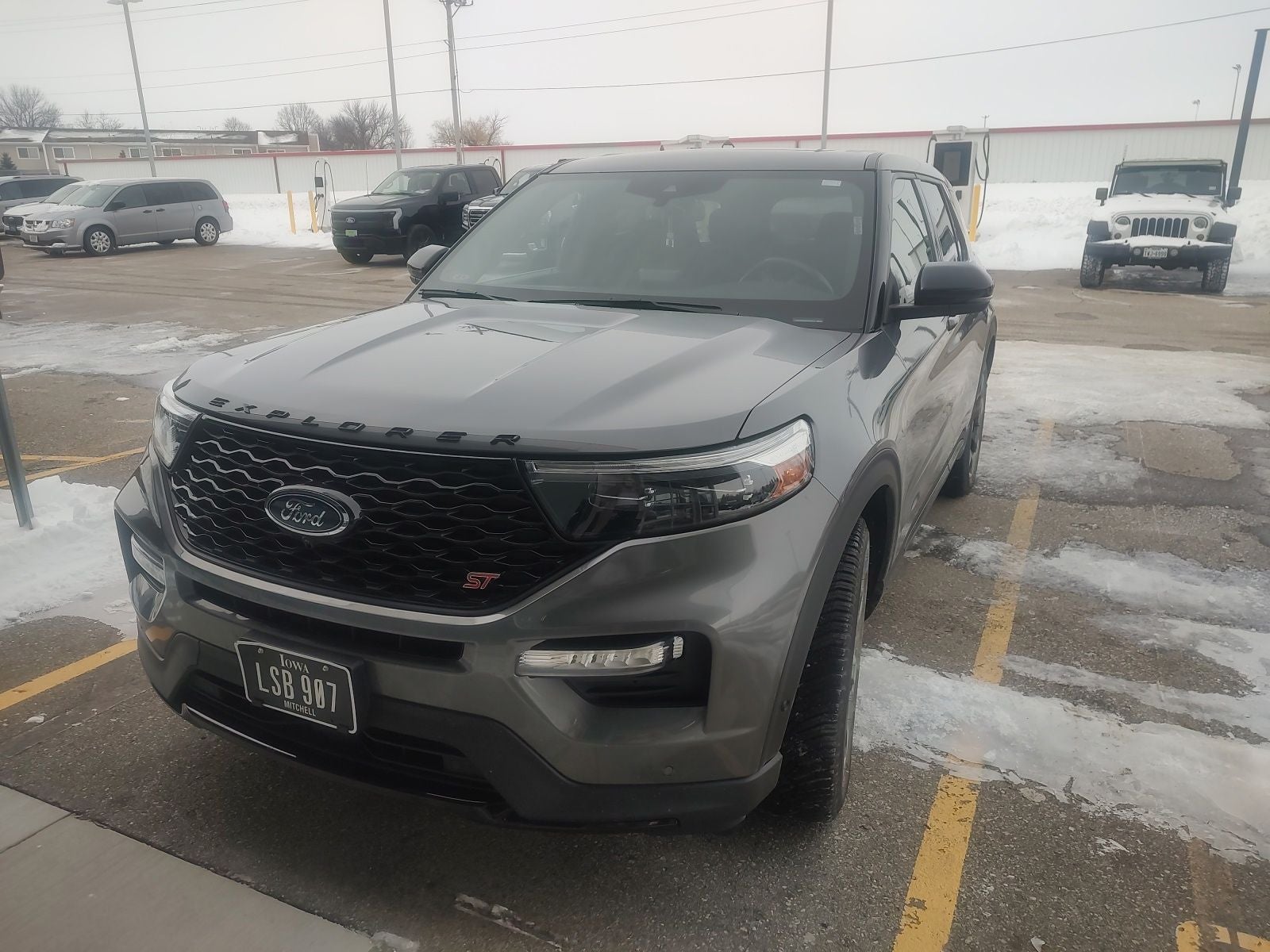 2021 Ford Explorer ST