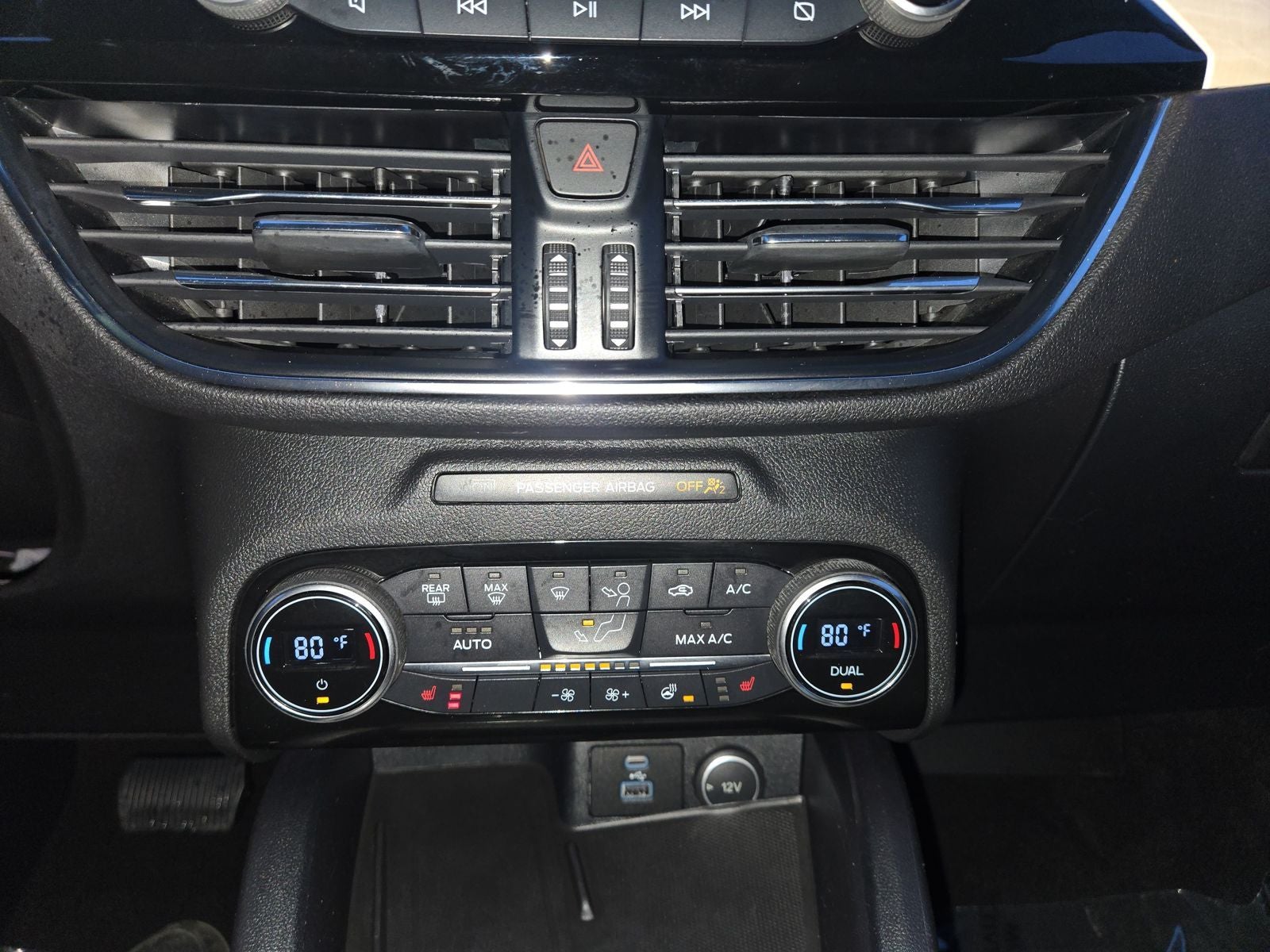 2021 Ford Escape Titanium Hybrid