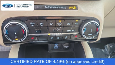 2022 Ford Escape Titanium