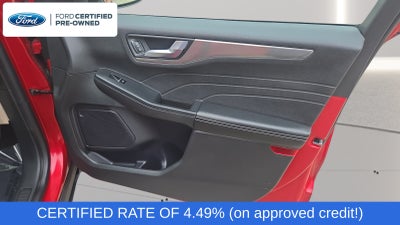 2022 Ford Escape Titanium