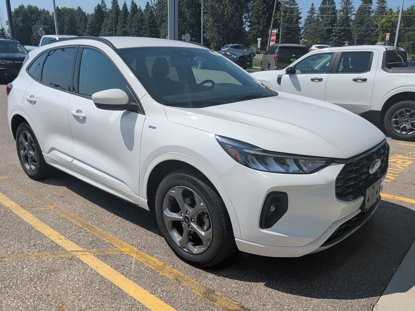 2023 Ford Escape Hybrid ST-Line Select