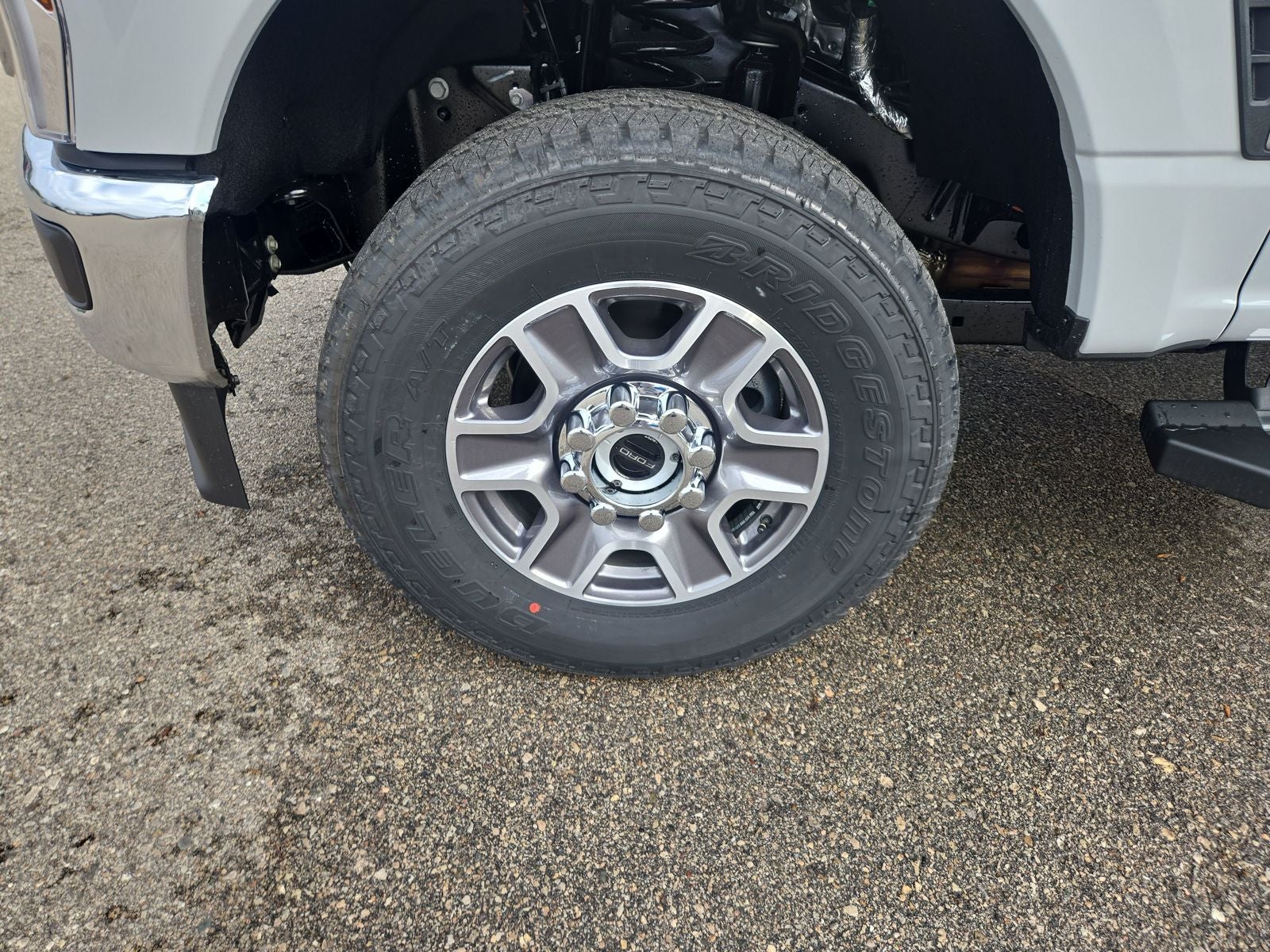 2026 Ford F-350SD Lariat