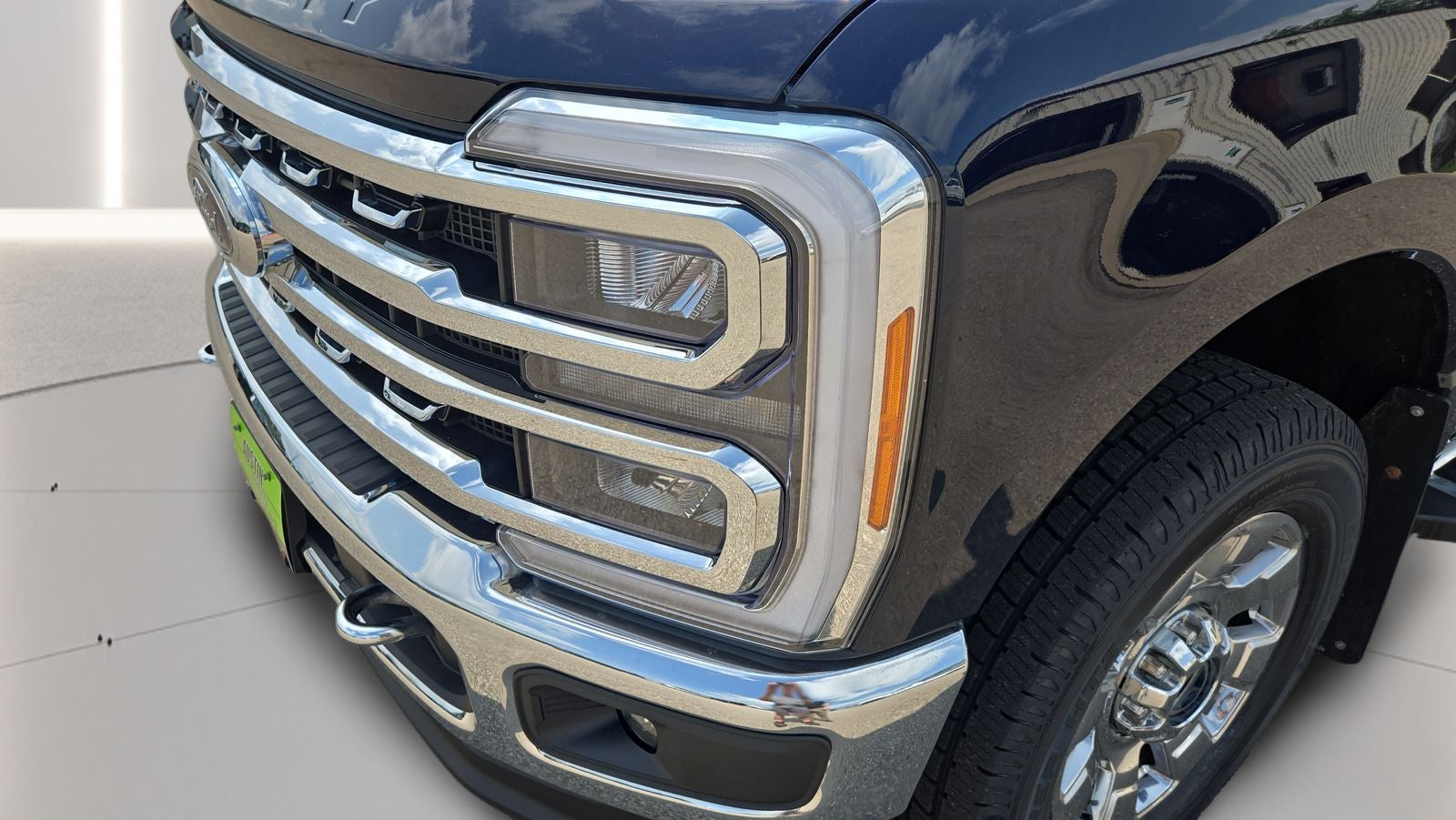 2023 Ford F-350SD Lariat