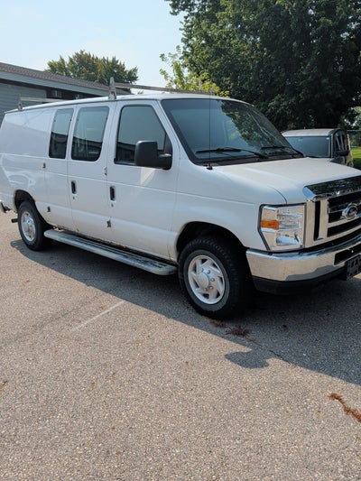 2009 Ford E-250 Commercial