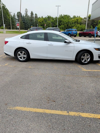 2022 Chevrolet Malibu LS 1FL