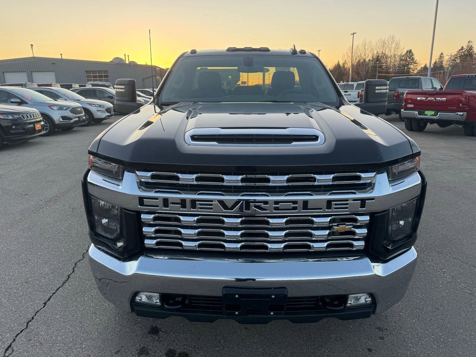 2022 Chevrolet Silverado 3500HD LT SRW