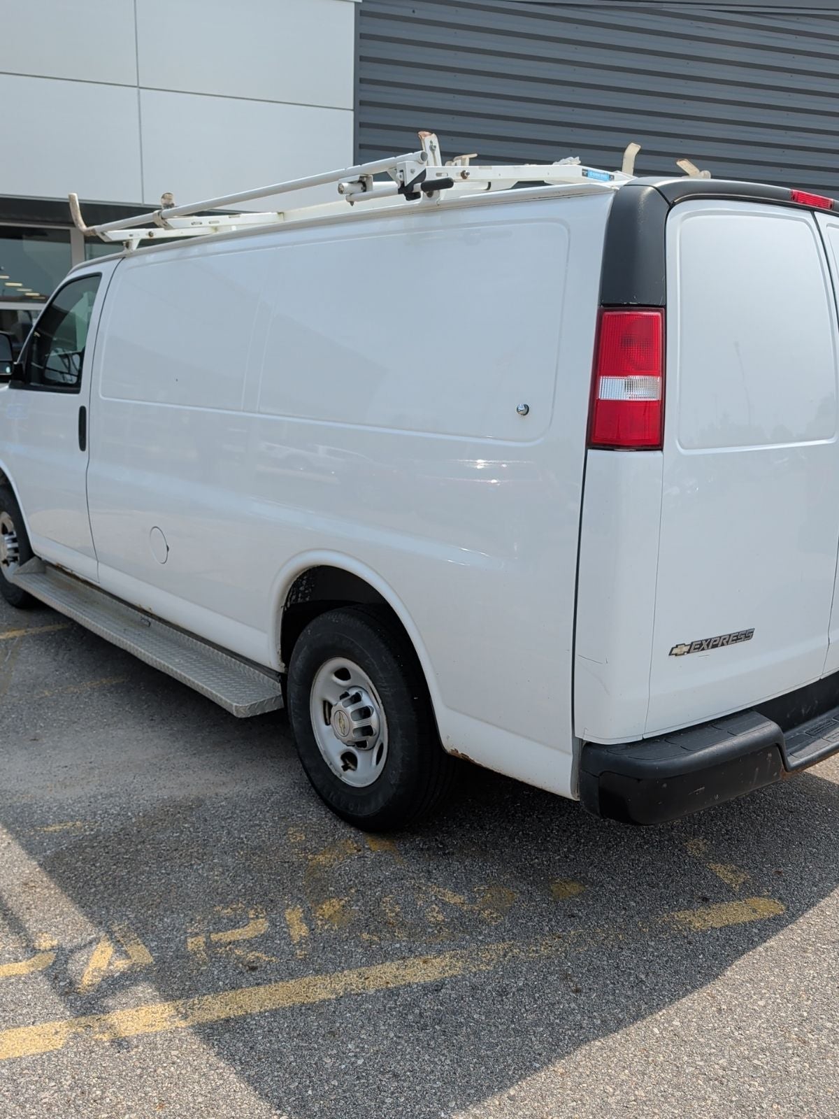 2012 Chevrolet Express 2500 Work Van Cargo