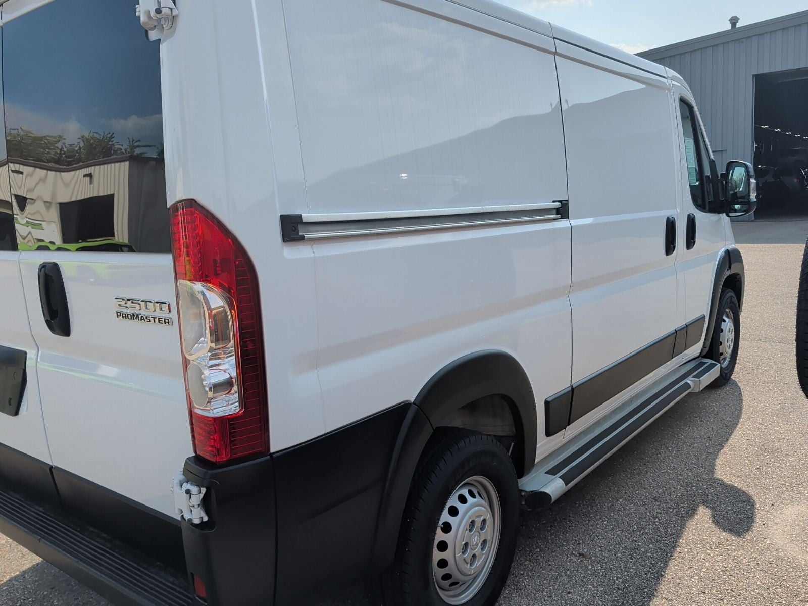 2025 RAM ProMaster 2500 Base