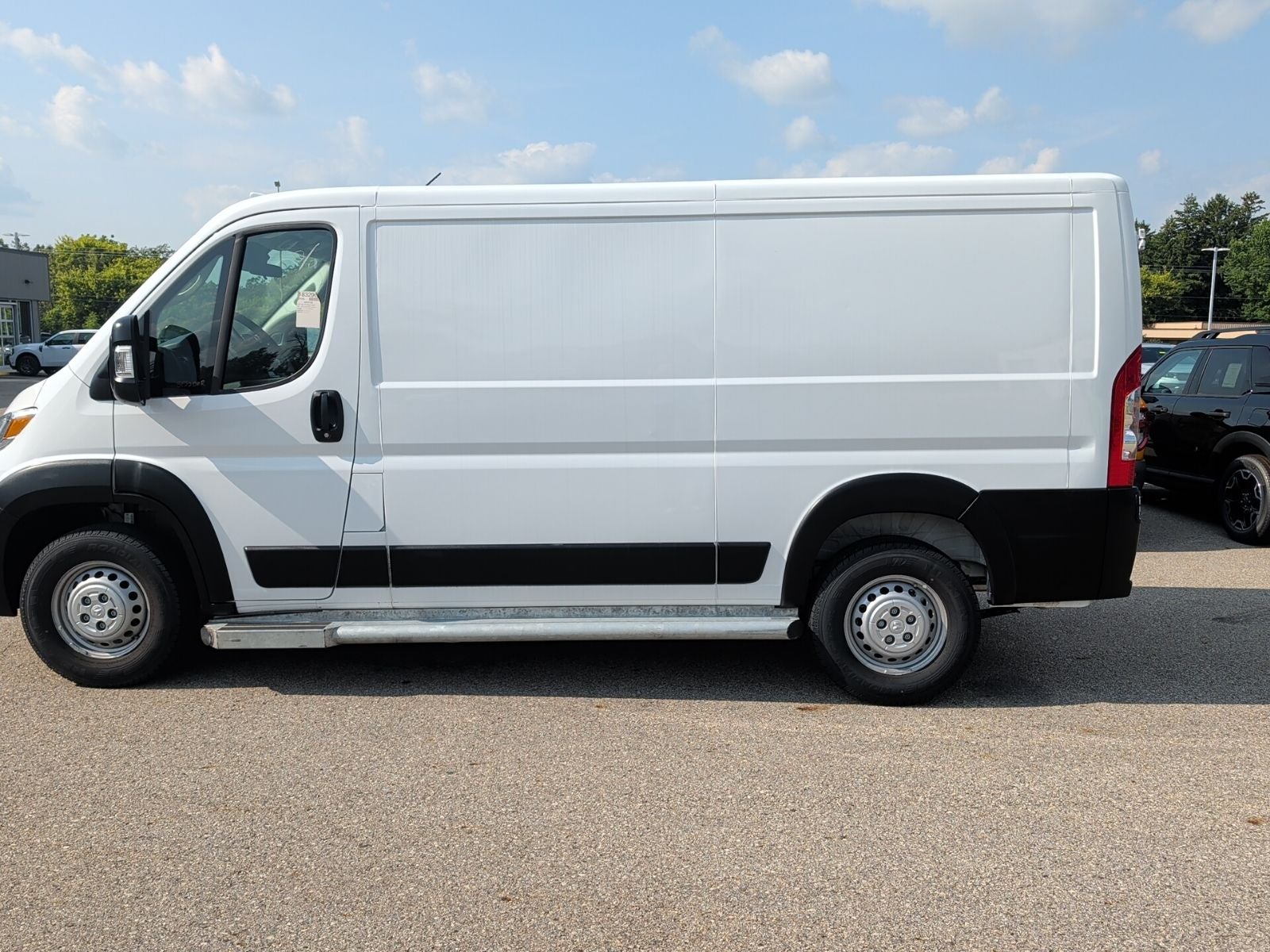 2025 RAM ProMaster 2500 Base
