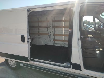 2025 RAM ProMaster 2500 Base