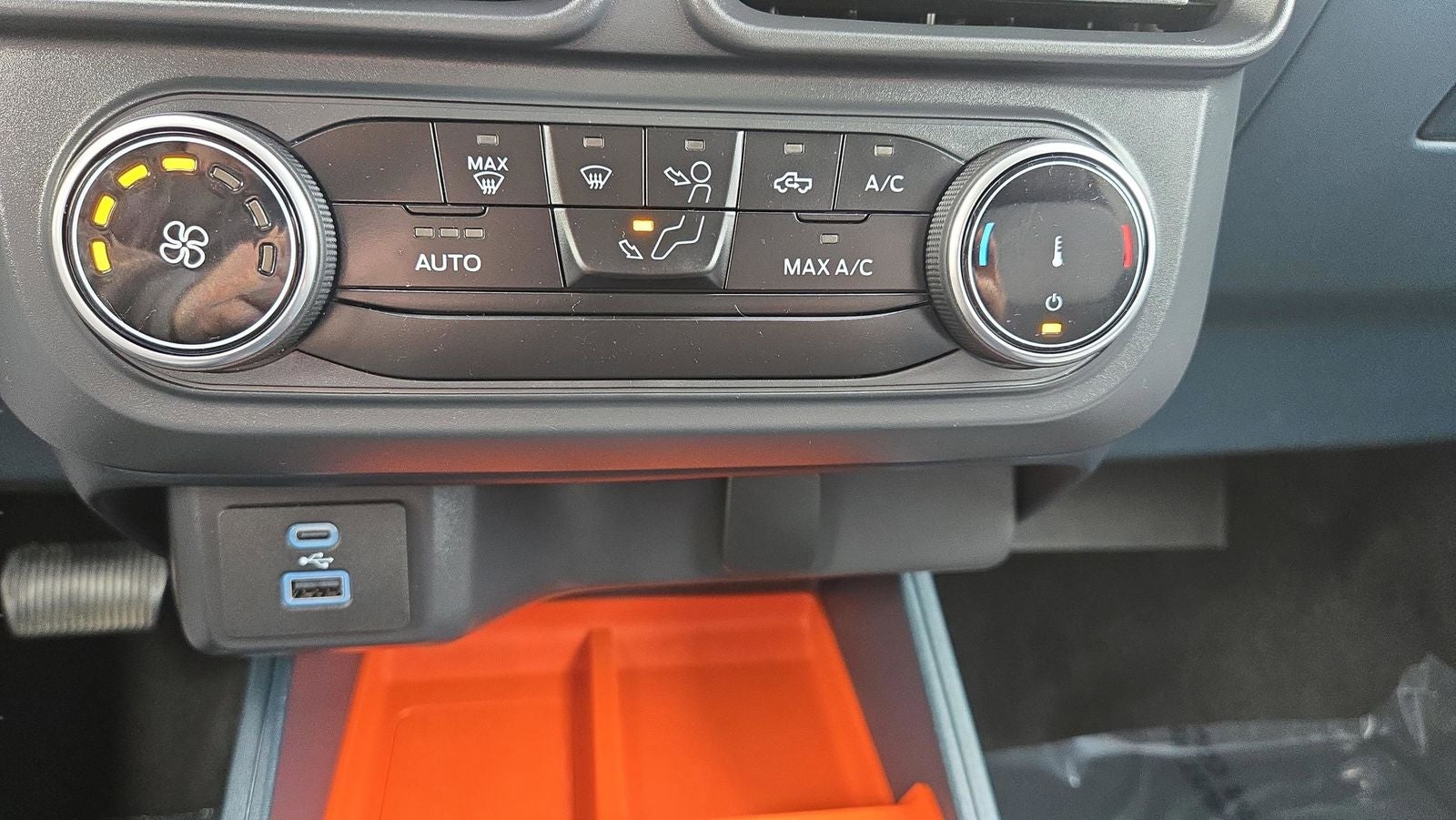 2024 Ford Maverick XLT HYBRID!