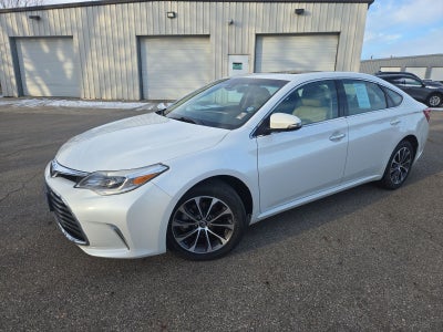 2018 Toyota Avalon XLE Plus