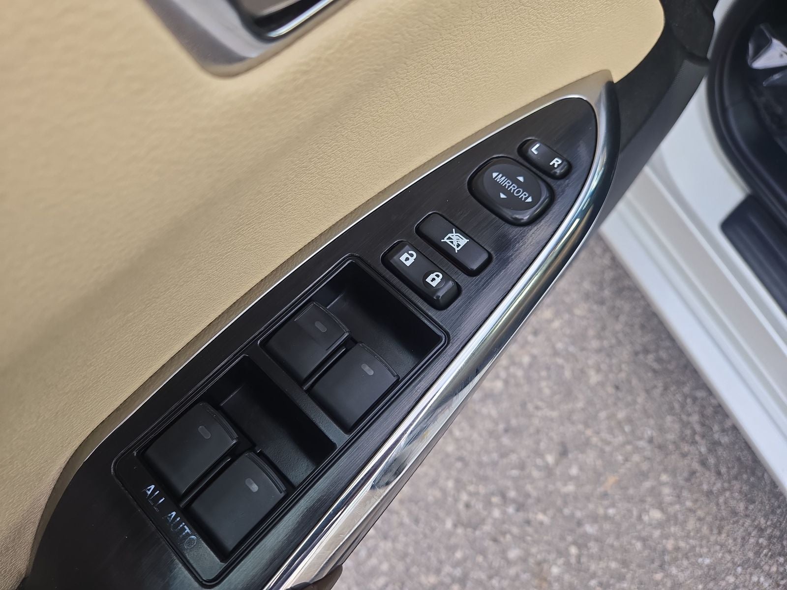 2018 Toyota Avalon XLE Plus