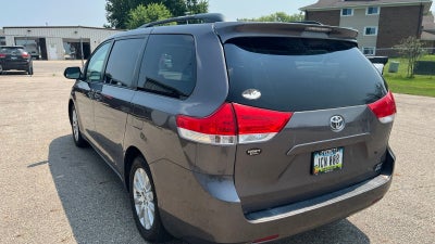 2012 Toyota Sienna XLE 7 Passenger
