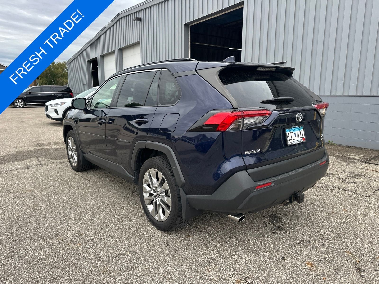 2019 Toyota RAV4 XLE Premium